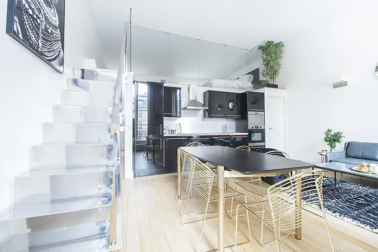 Dreamyflat - Louvre Museum Apartment Paris 0*,