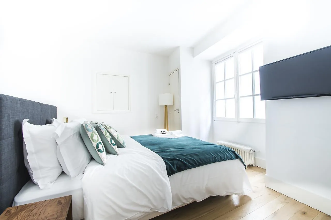 Dreamyflat - Louvre Museum Apartment Paris