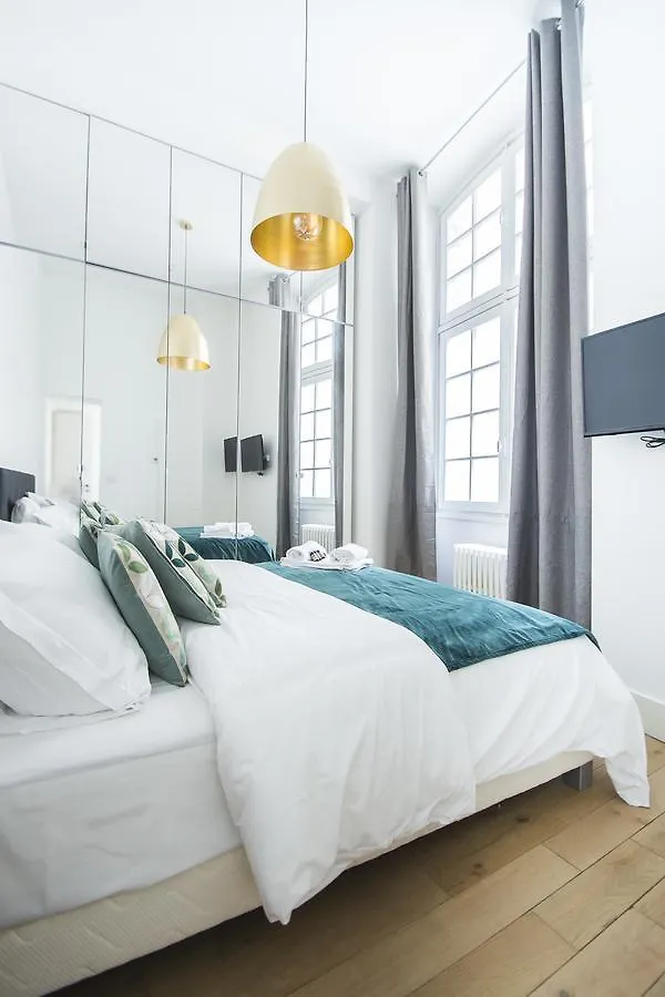 Dreamyflat - Louvre Museum Apartment Paris